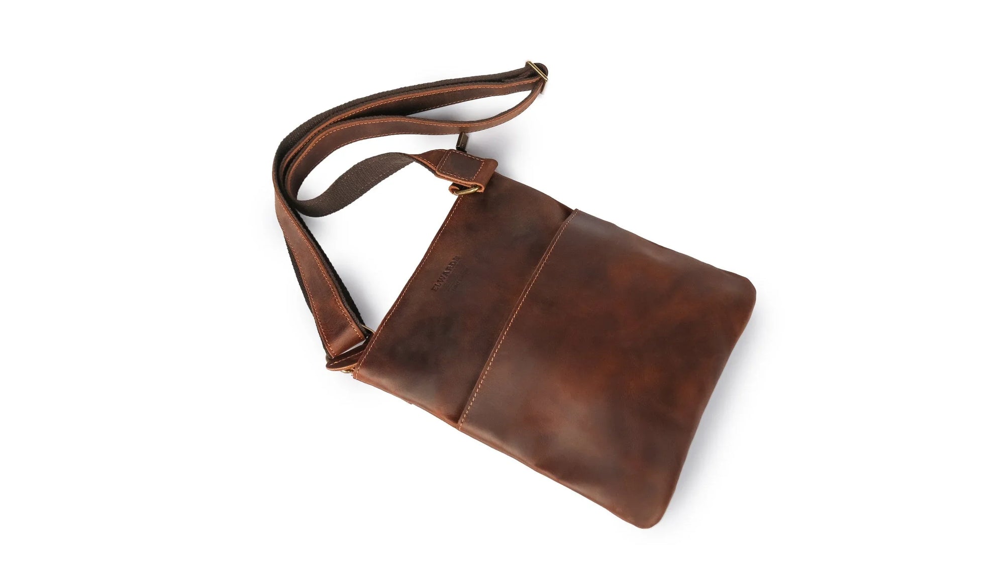 Explore the top men's bags of 2025—premium leather briefcases, duffle bags, and crossbody bags crafted for style, durability, and everyday practicality.