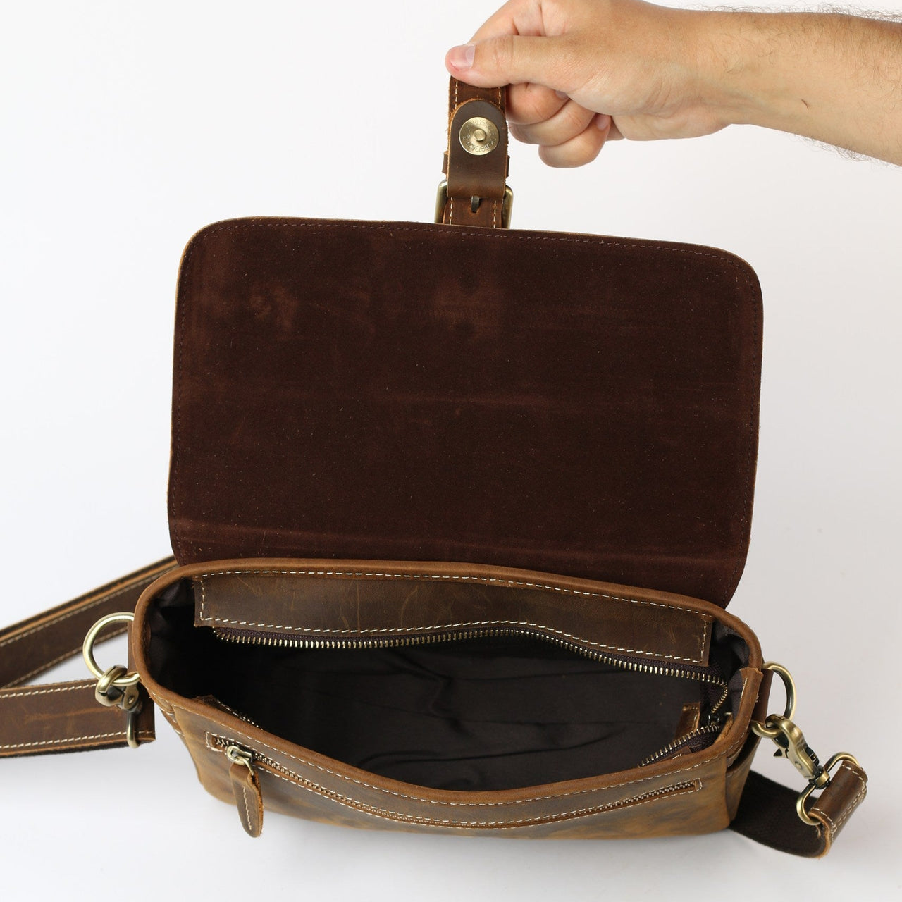 Veston Satchel