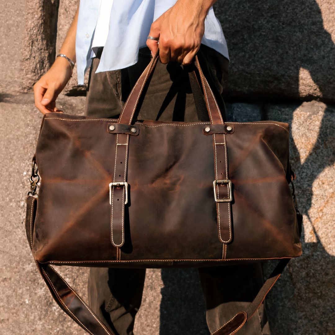 The Secrets of Master Craftsmanship: How Handmade Vintage Leather Bags Are Created